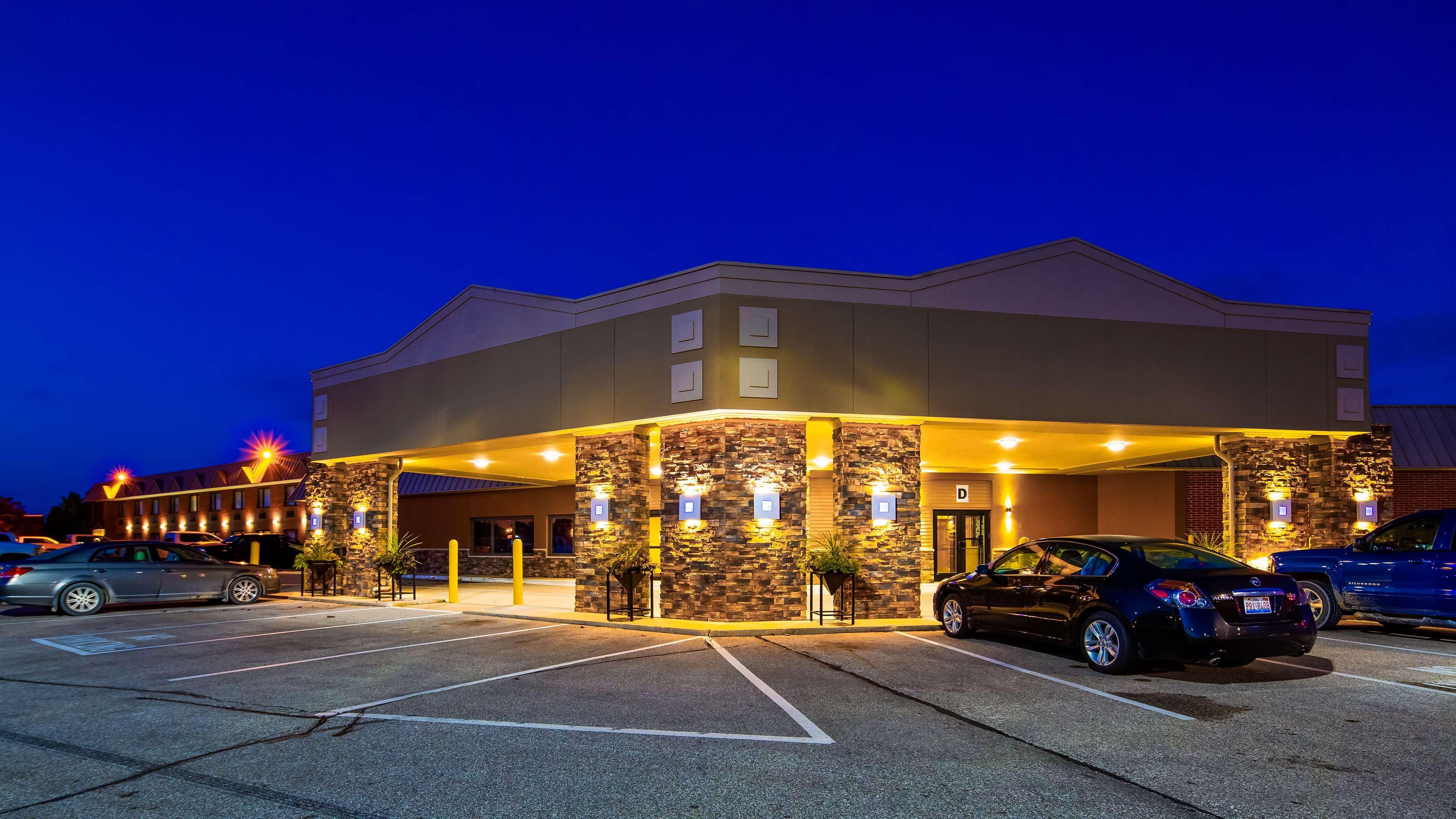 Crossroads Hotel & Event Center Fort Dodge Exterior foto